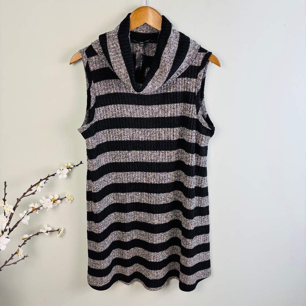 Lane Bryant Turtleneck Swing Sweater NWT Size 14/16